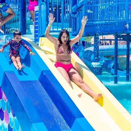 Aqualand Park & Resort Oficial-3
